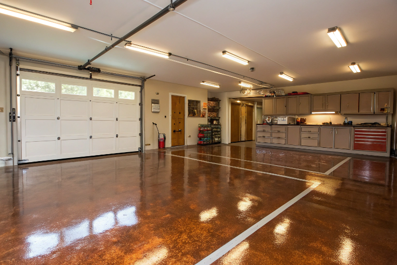 Metallic epoxy garage flooring installation Sutherland Shire showing bronze copper finish
